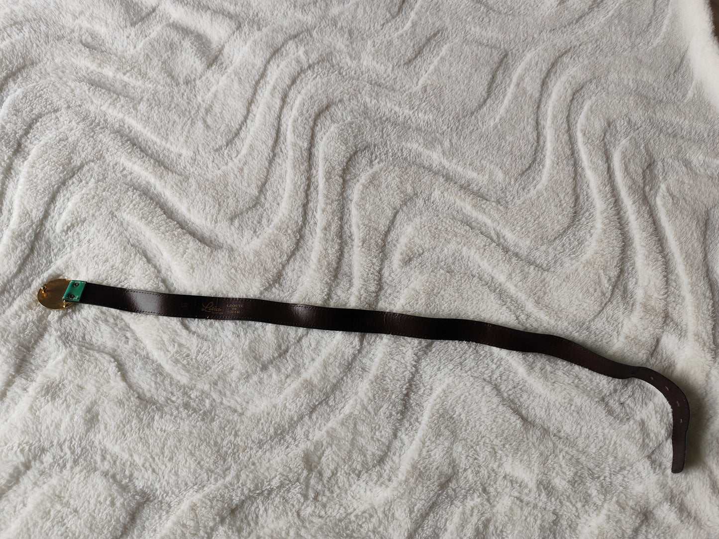 Ceinture verte vintage en croûte de cuir – Lutèce – 80 cm