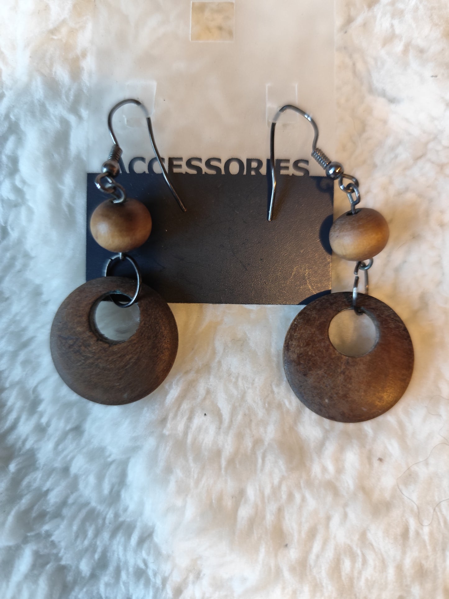 Boucles d’oreilles pendantes rondes en bois – Marron