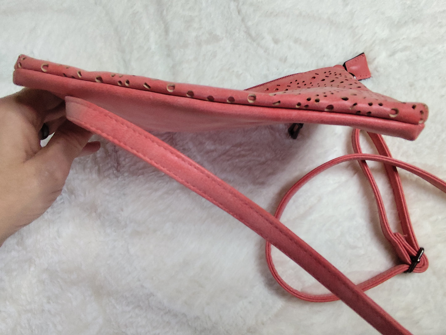 Sac Bandoulière Nanucci – Élégance et Praticité