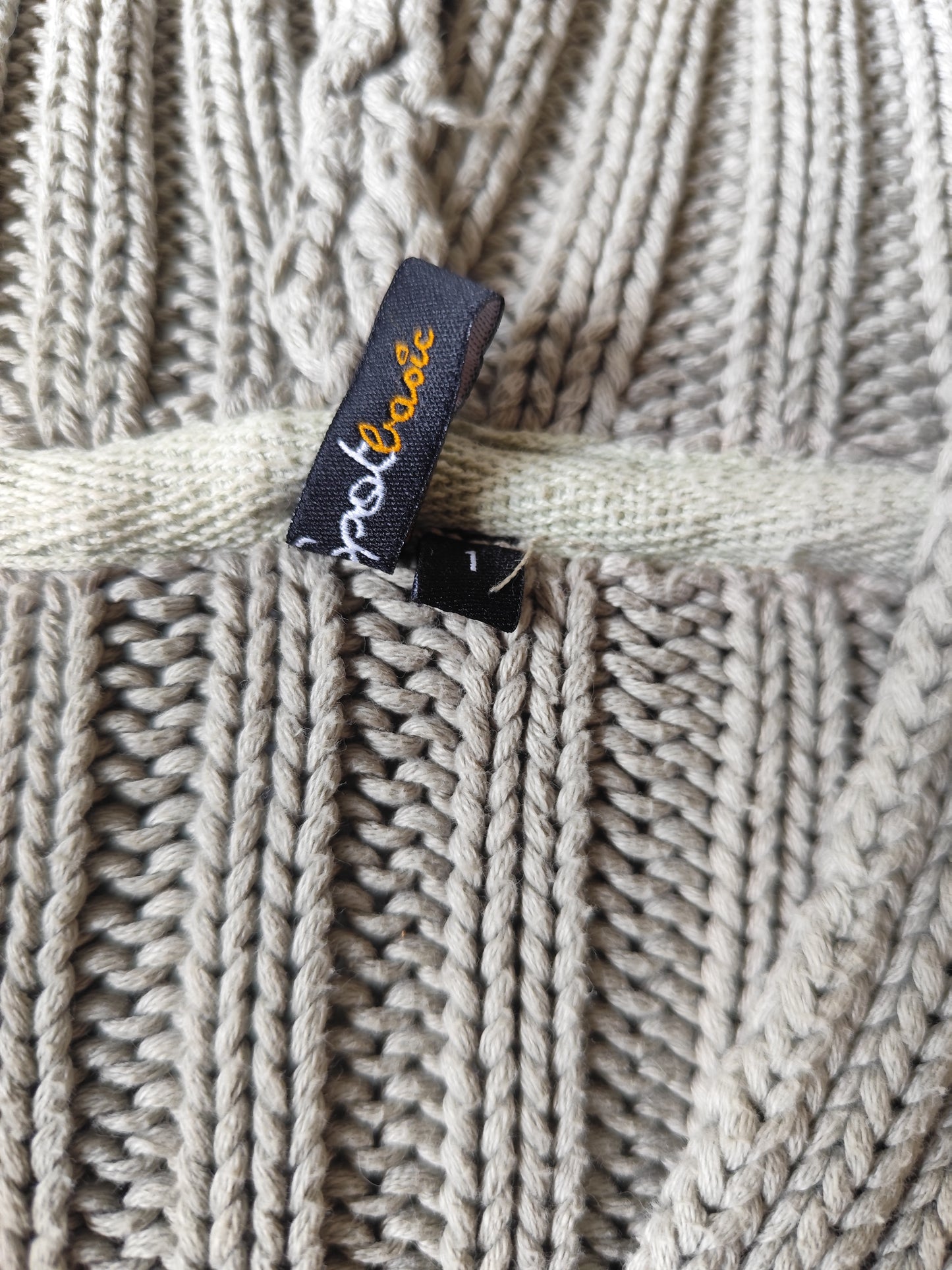 Pull à capuche Spot Basic – T. 38/40