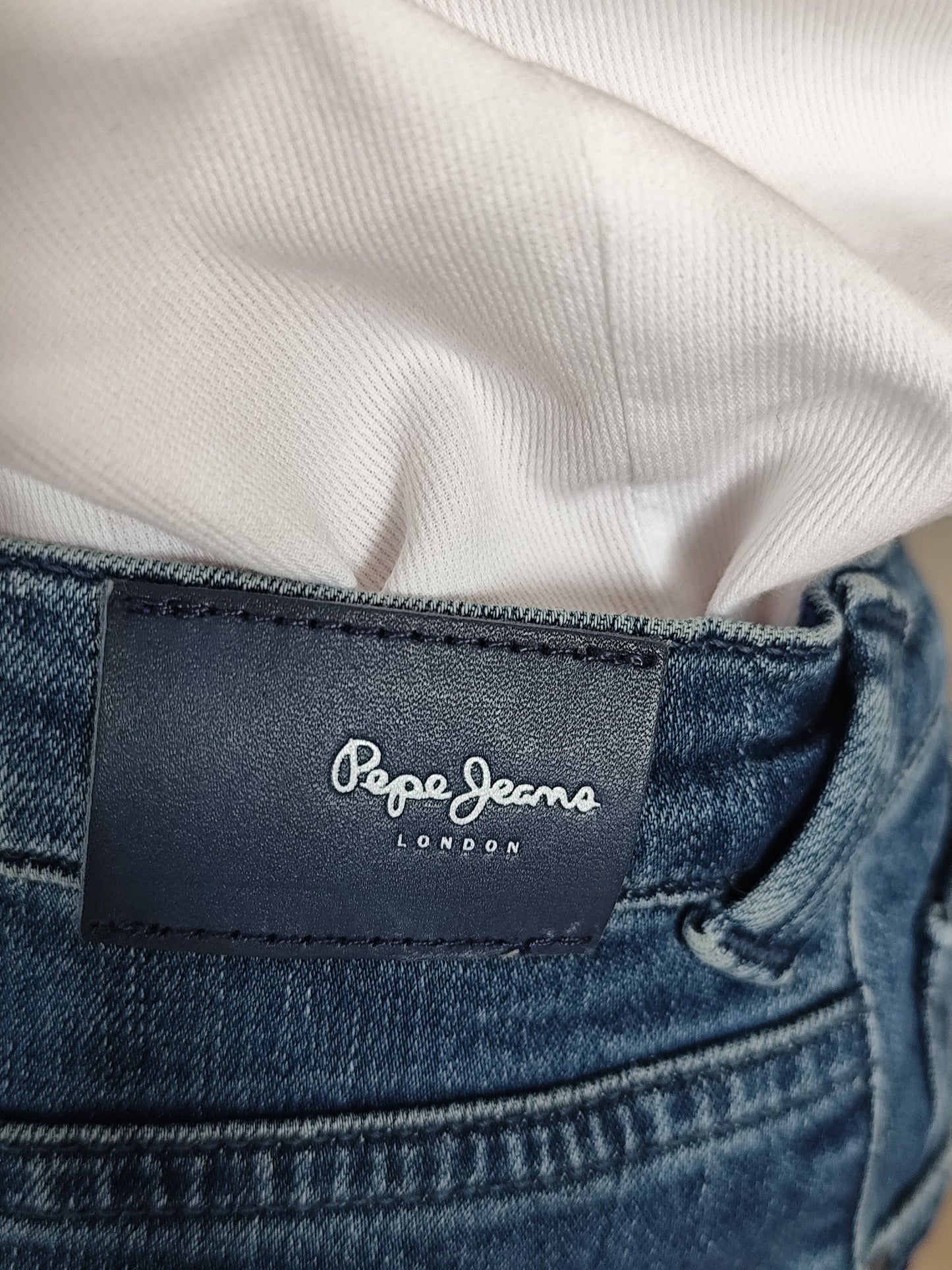 👗 Pepe Jeans Denim Skirt – Timeless and Stylish – Size 38 👗