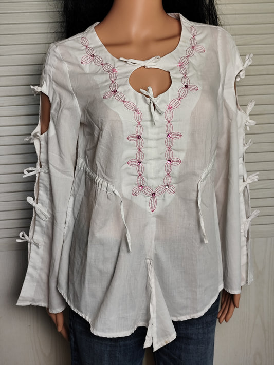Blouse bohème blanche Ligne à suivre - Détails brodés et liens - Taille 38