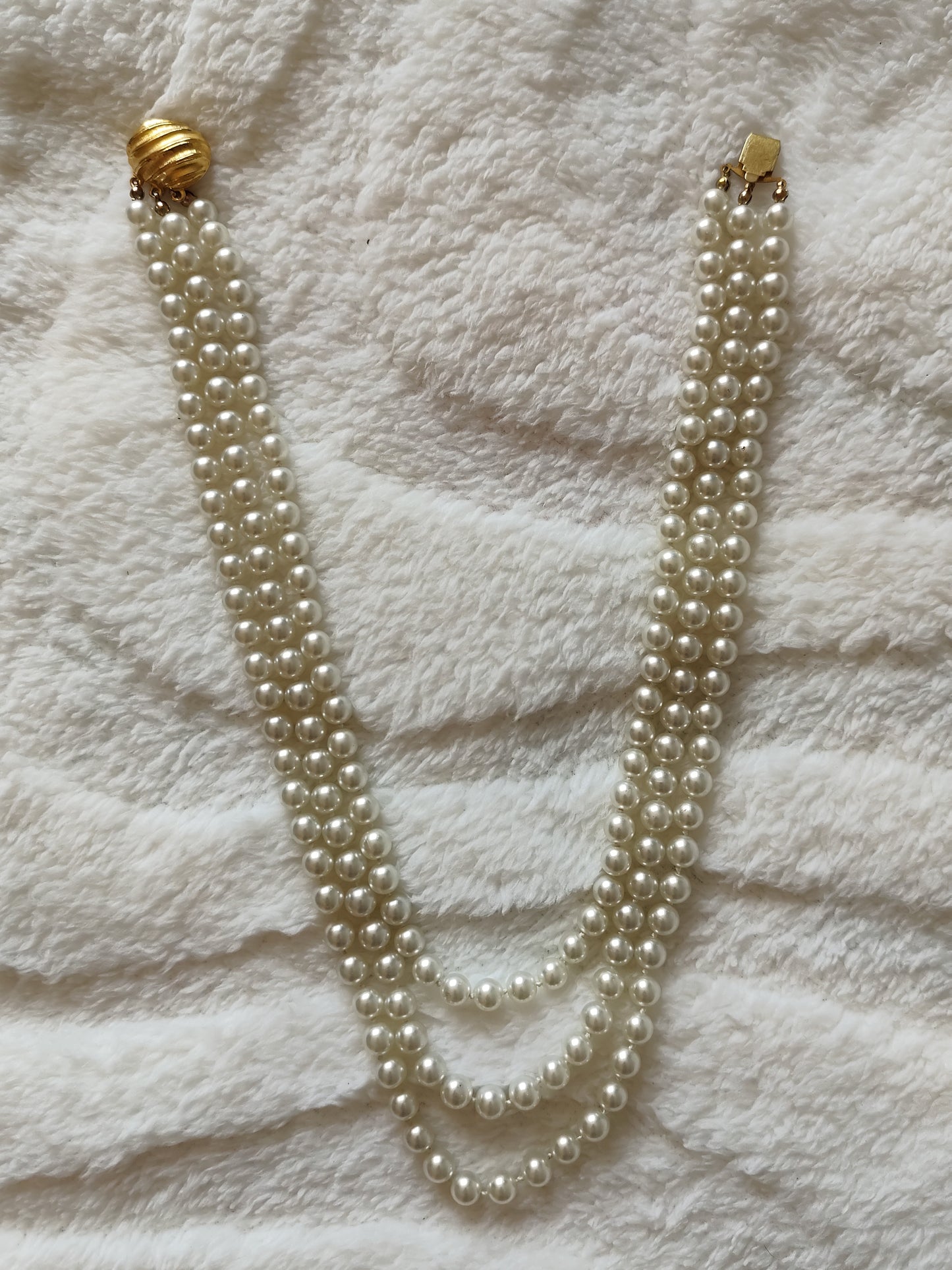 Collier vintage en perles véritables – 3 rangs (années 70/80)