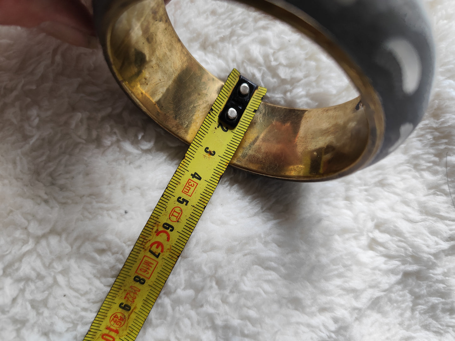 Bracelet manchette en métal argenté