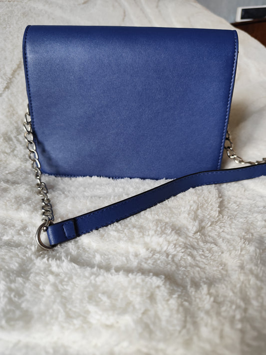 Sac Bandoulière Bleu avec Motif GO – Look Fun et Tendance