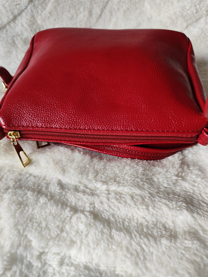 Sac Bandoulière Rouge Matelassé – Élégance et Tendance Intemporelle