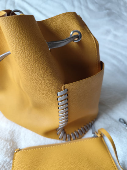 Sac Seau Moutarde + Pochette – Tom & Eva