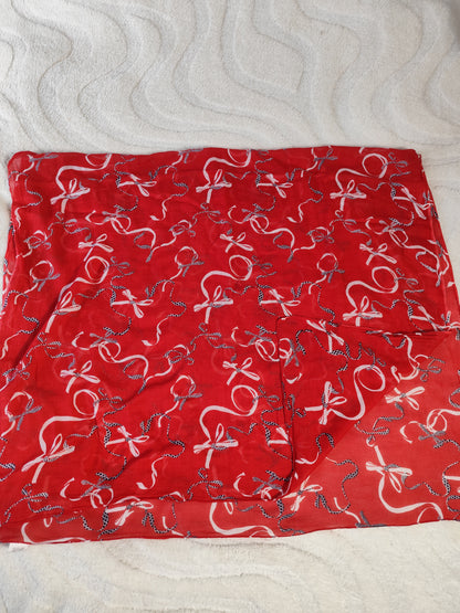 Foulard rouge à nœuds blancs à pois – 100 % coton – 172 x 100 cm