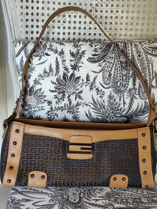 Sac à main porté épaule Glitzy - Imprimé monogramme et finitions camel