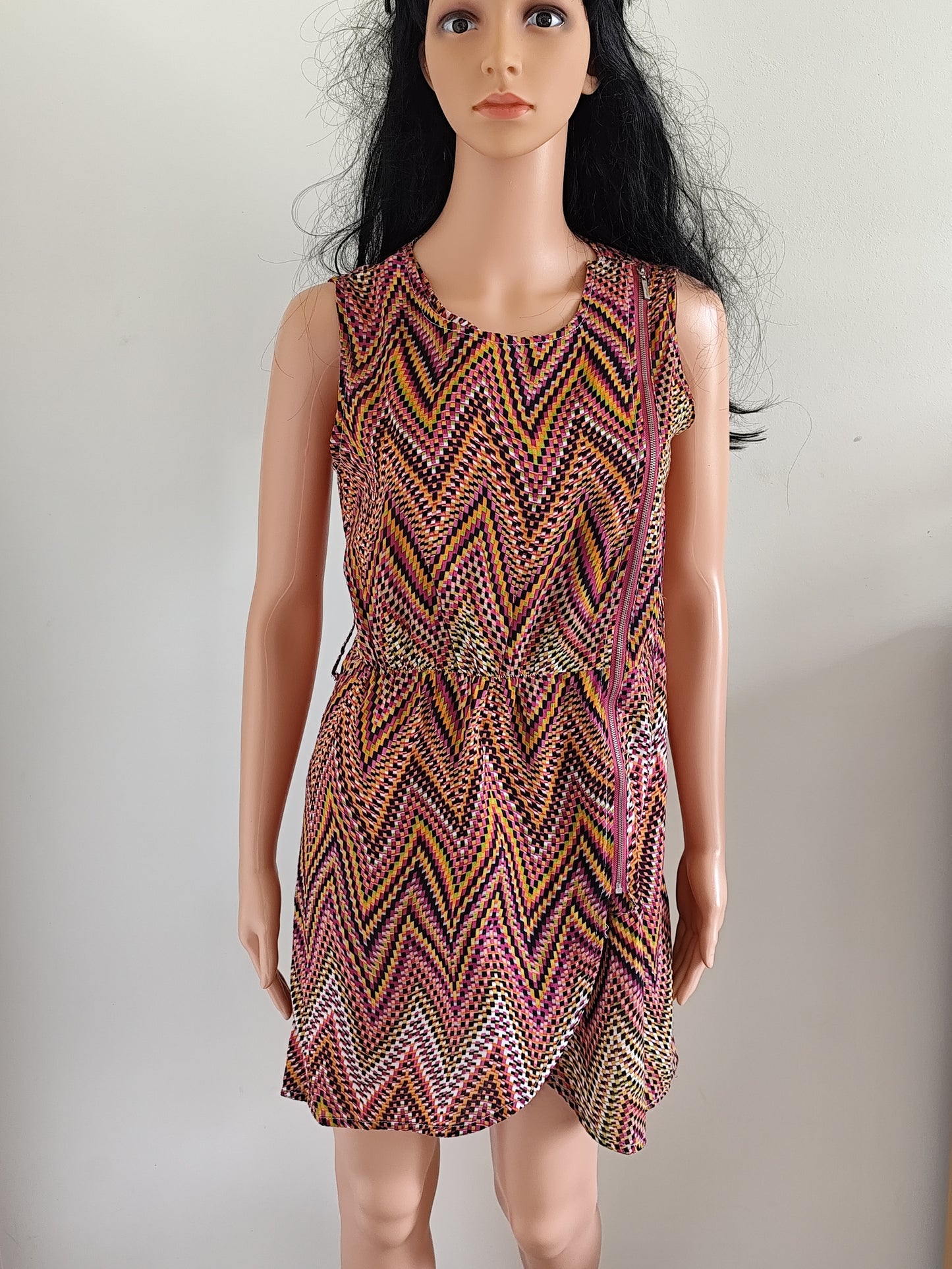 Robe géométrique colorée 100% coton – Taille 38/40