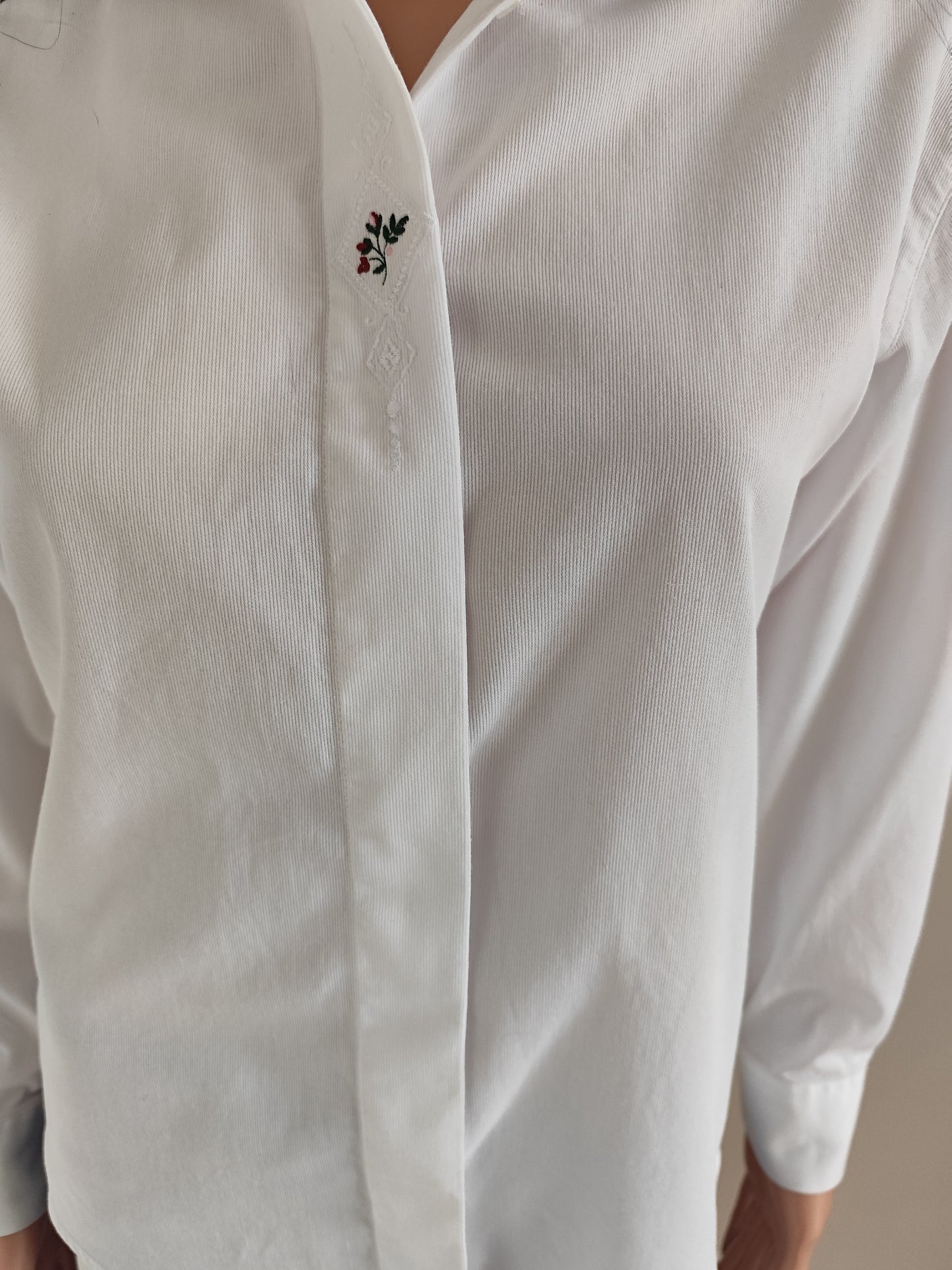 Chemise blanche Antonelle  - Style structuré et élégant - Taille 38/40