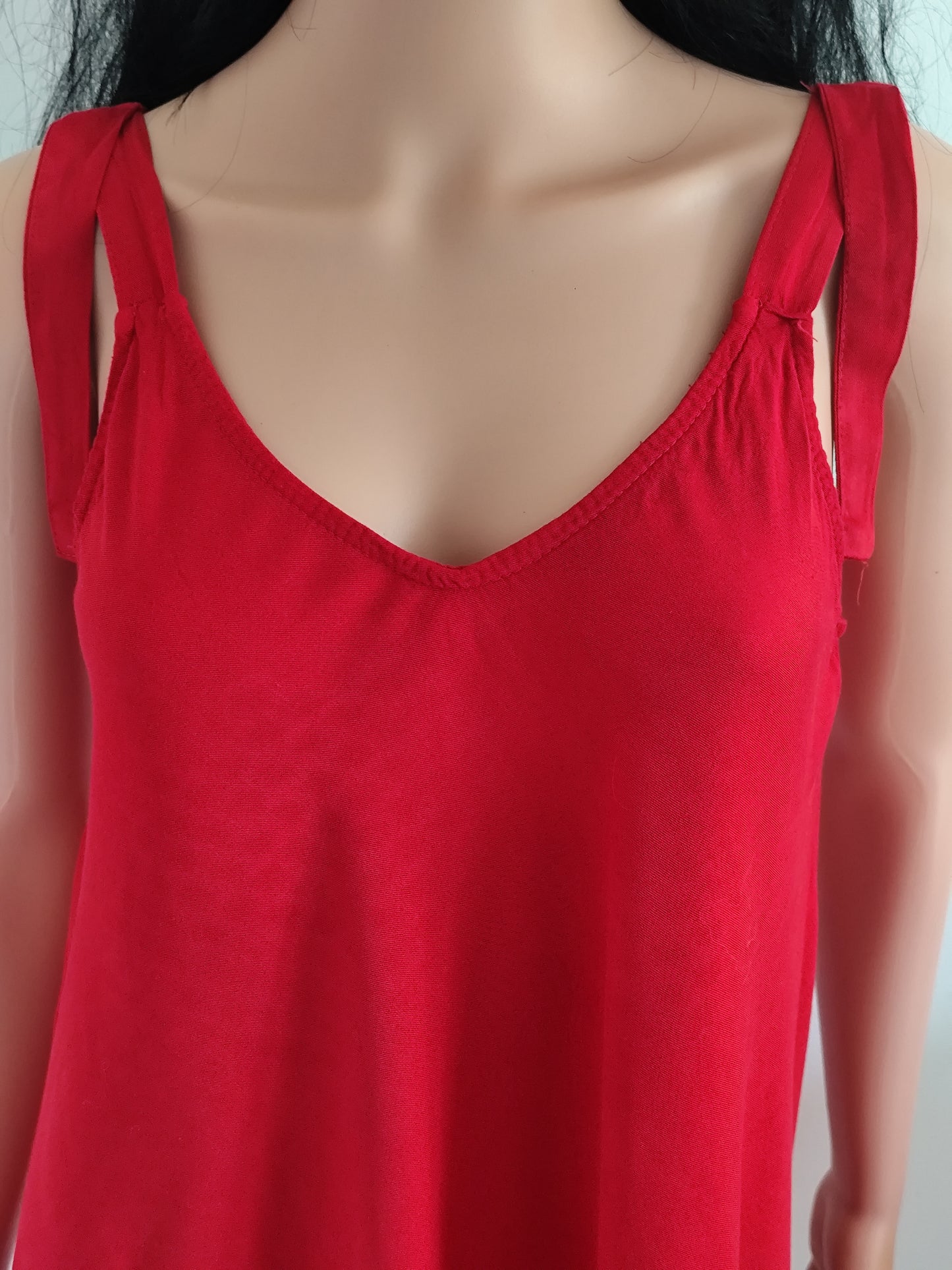 Robe fluide rouge – 100 % Tencel – taille 38/40 (estimée)