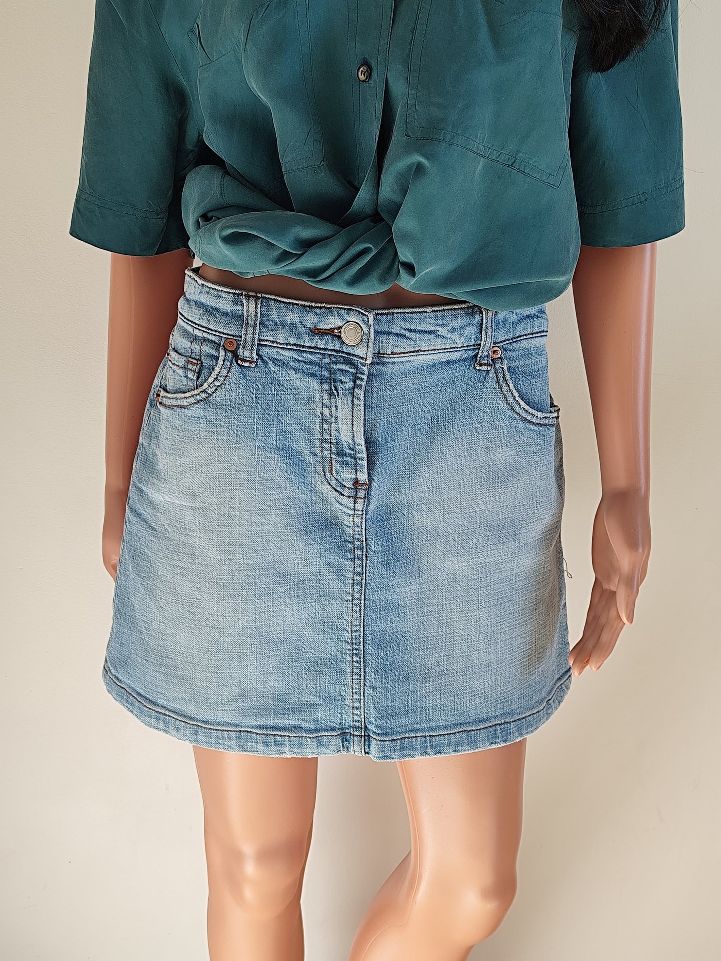 👖 MIM Denim Skirt – Size 40 👖