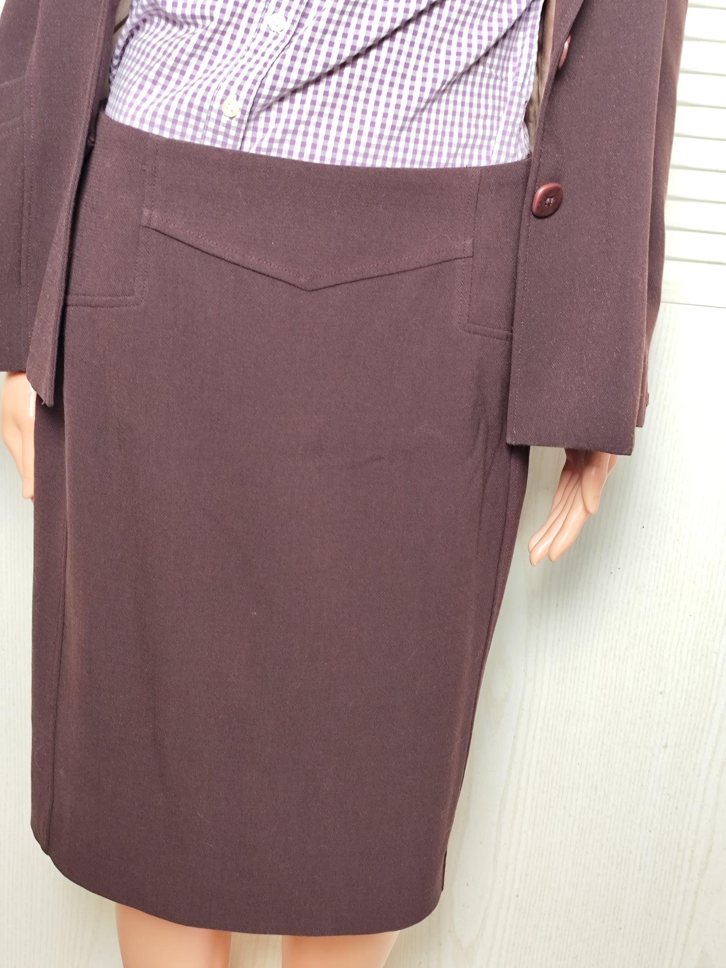 Tailleur jupe couleur prune Montigny Paris – Veste 44 / Jupe 42