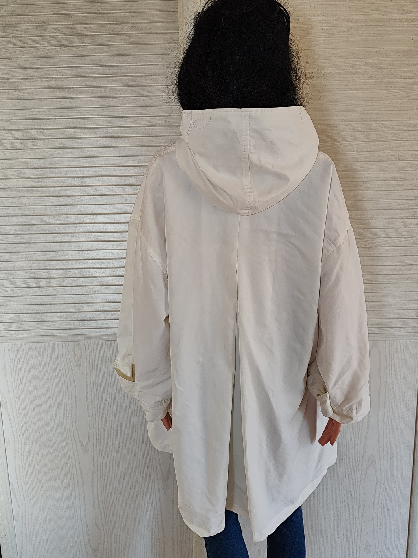 Trench  léger blanc cassé à capuche - Impertinence Paris - Taille unique/oversize 42 au 52