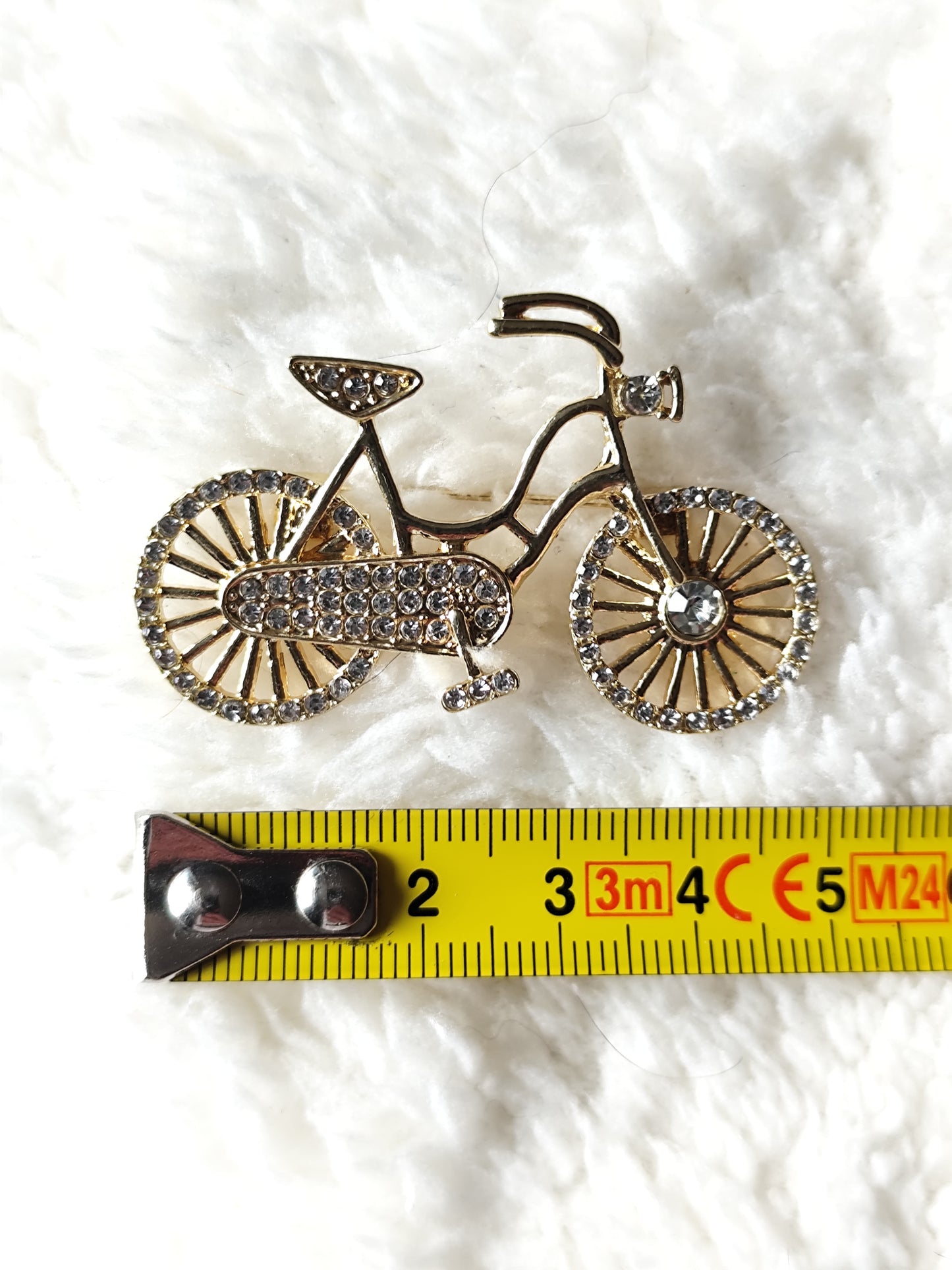 Broche vélo bicyclette vintage dorée et strass