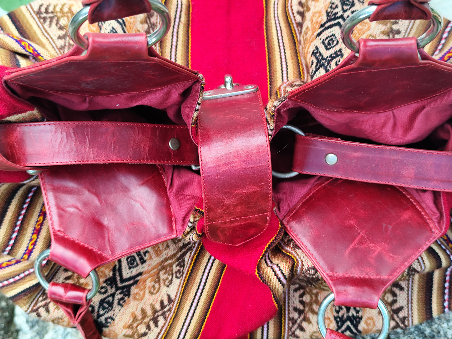 Sac Seau Adriano’s  rouge grand format –  cuir & tissage