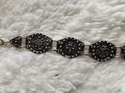 Bracelet Médaillons Armoiries de Blois Argenté Vintage – Héritage & élégance