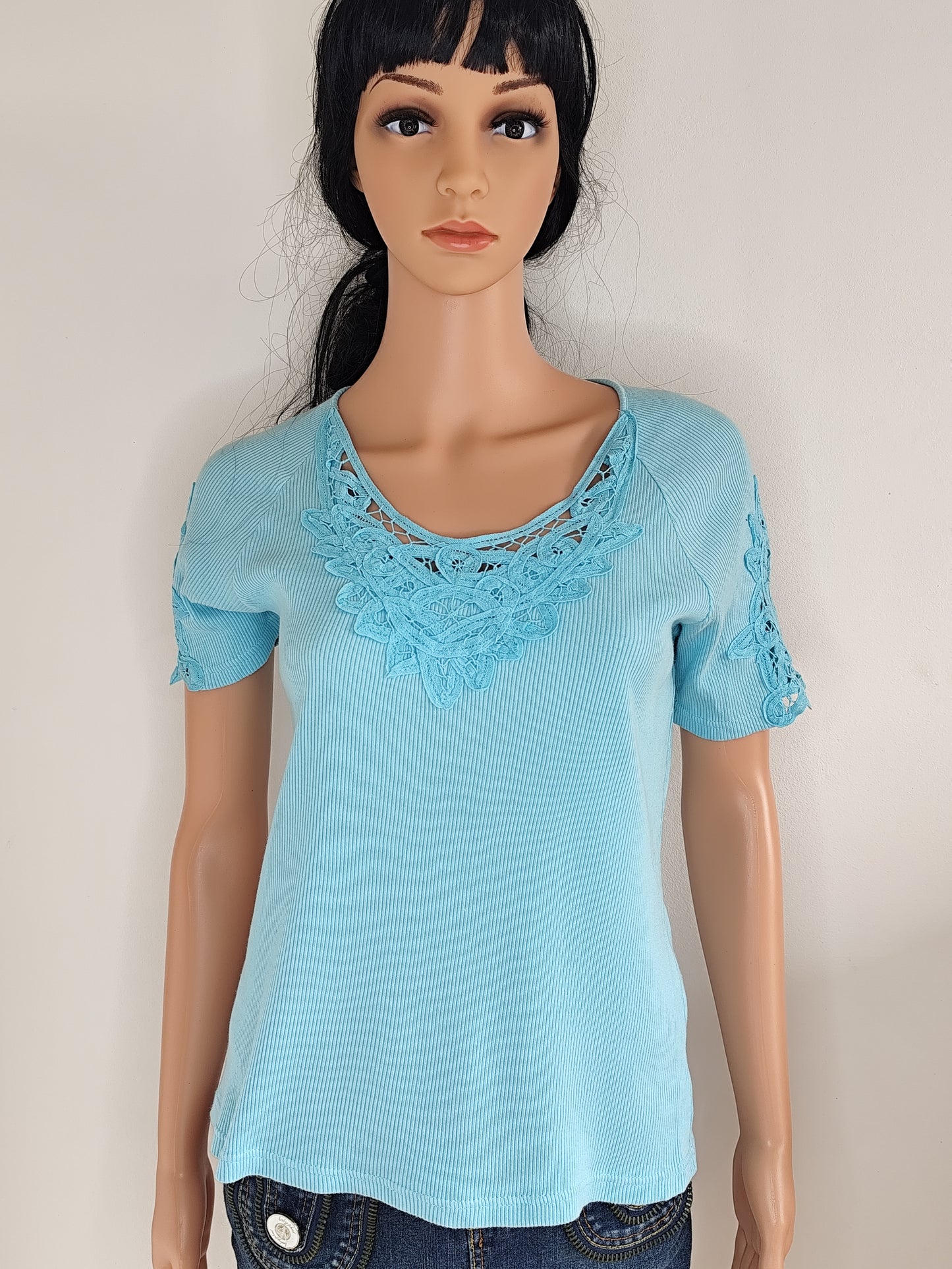 🌿 Haut bleu ajouré en coton – Damart - Taille 38/40 🌿