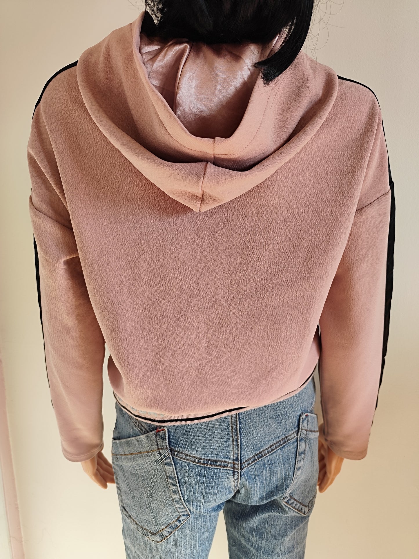 💖 Hoodie court Mayoral – Sporty & Trendy - Taille 36 💖