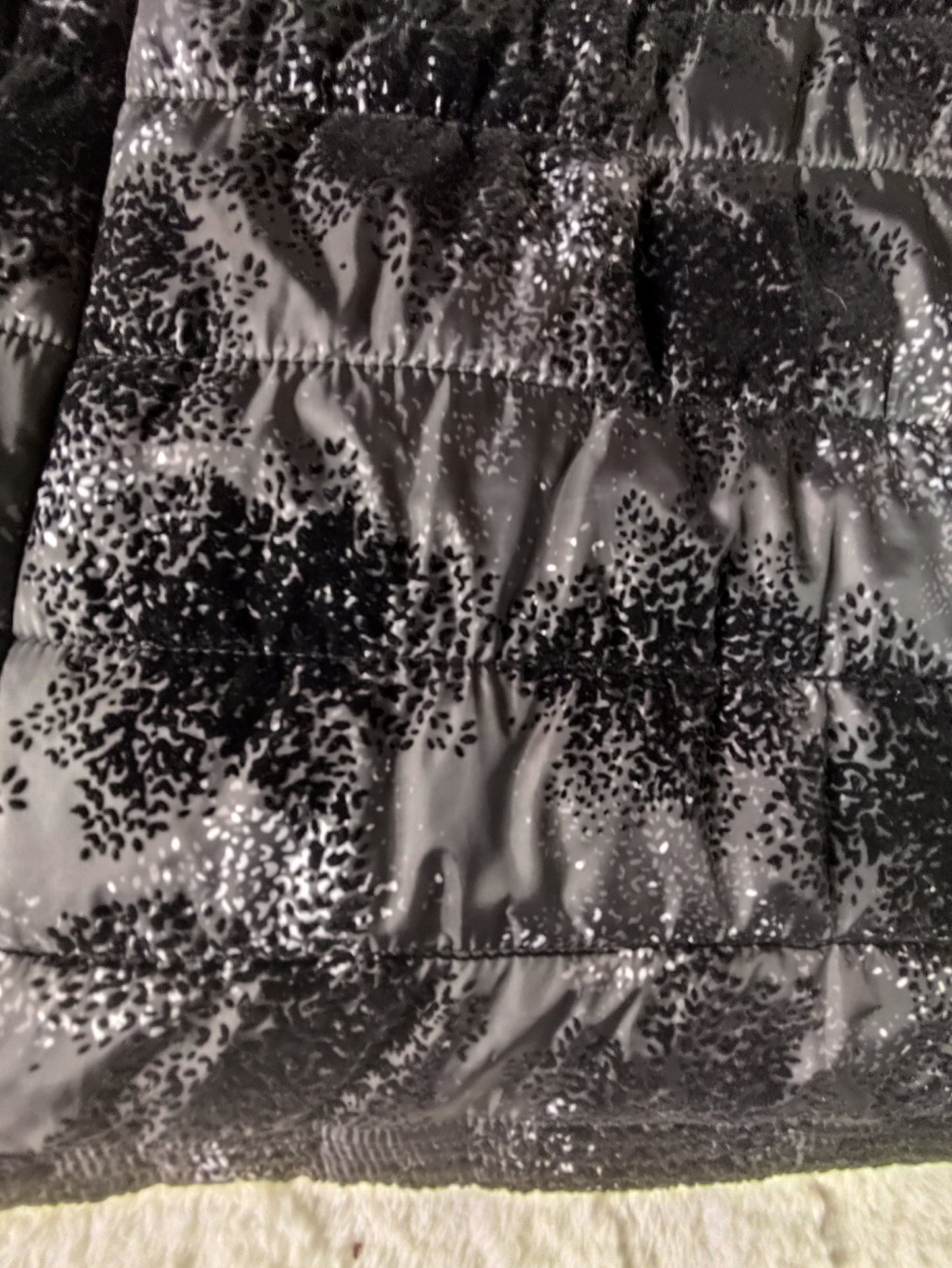 Doudoune imprimée noir & gris – Fashion Concept – Taille 42