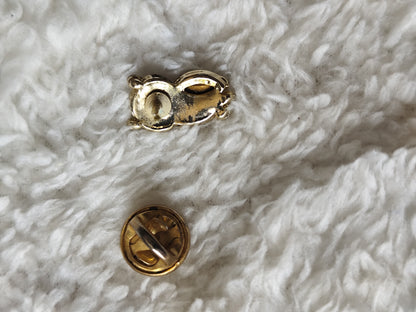 Pin's hibou en métal doré