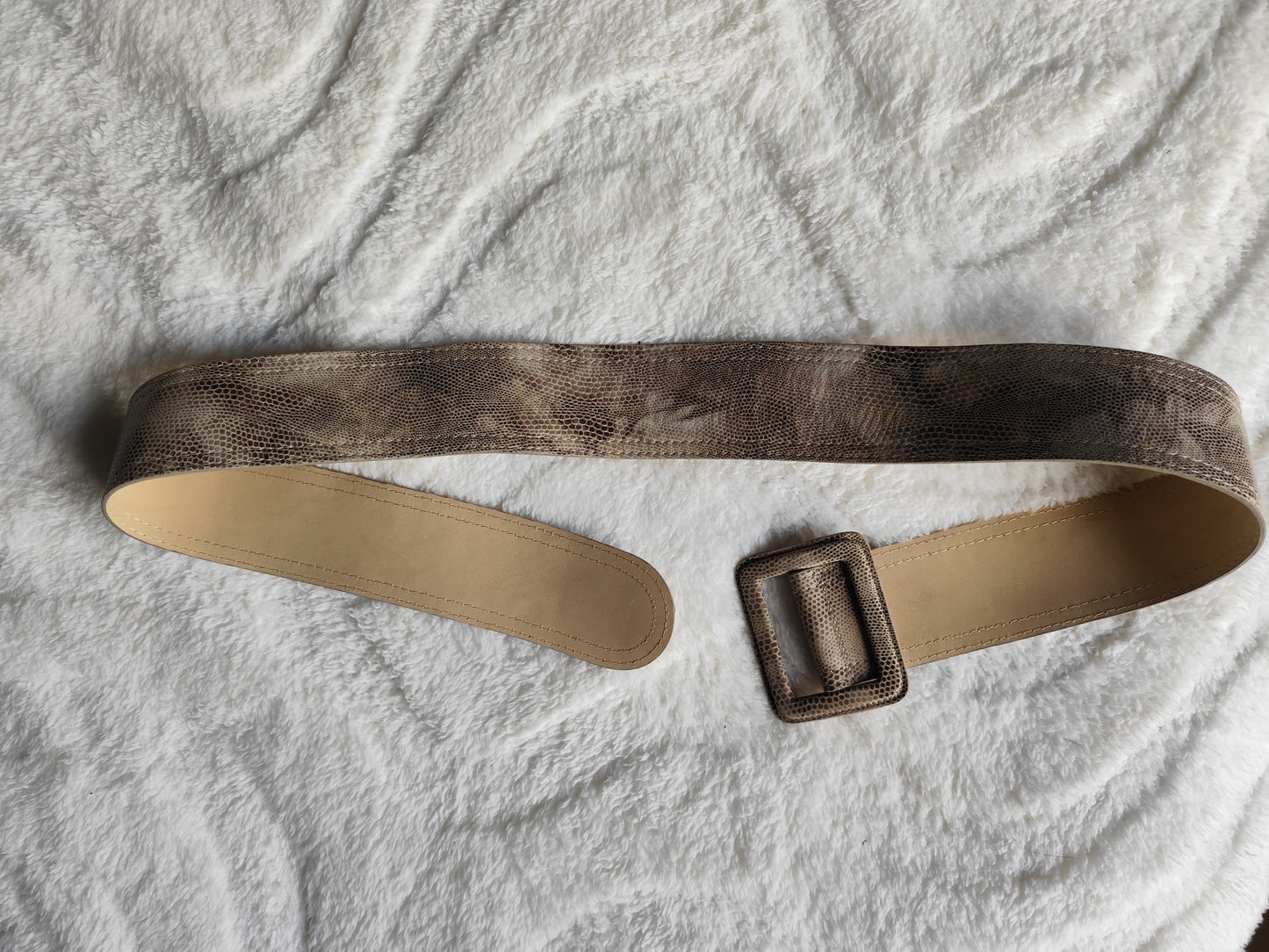 Ceinture large  effet python – Gérard Darel – Made in France –  85 cm