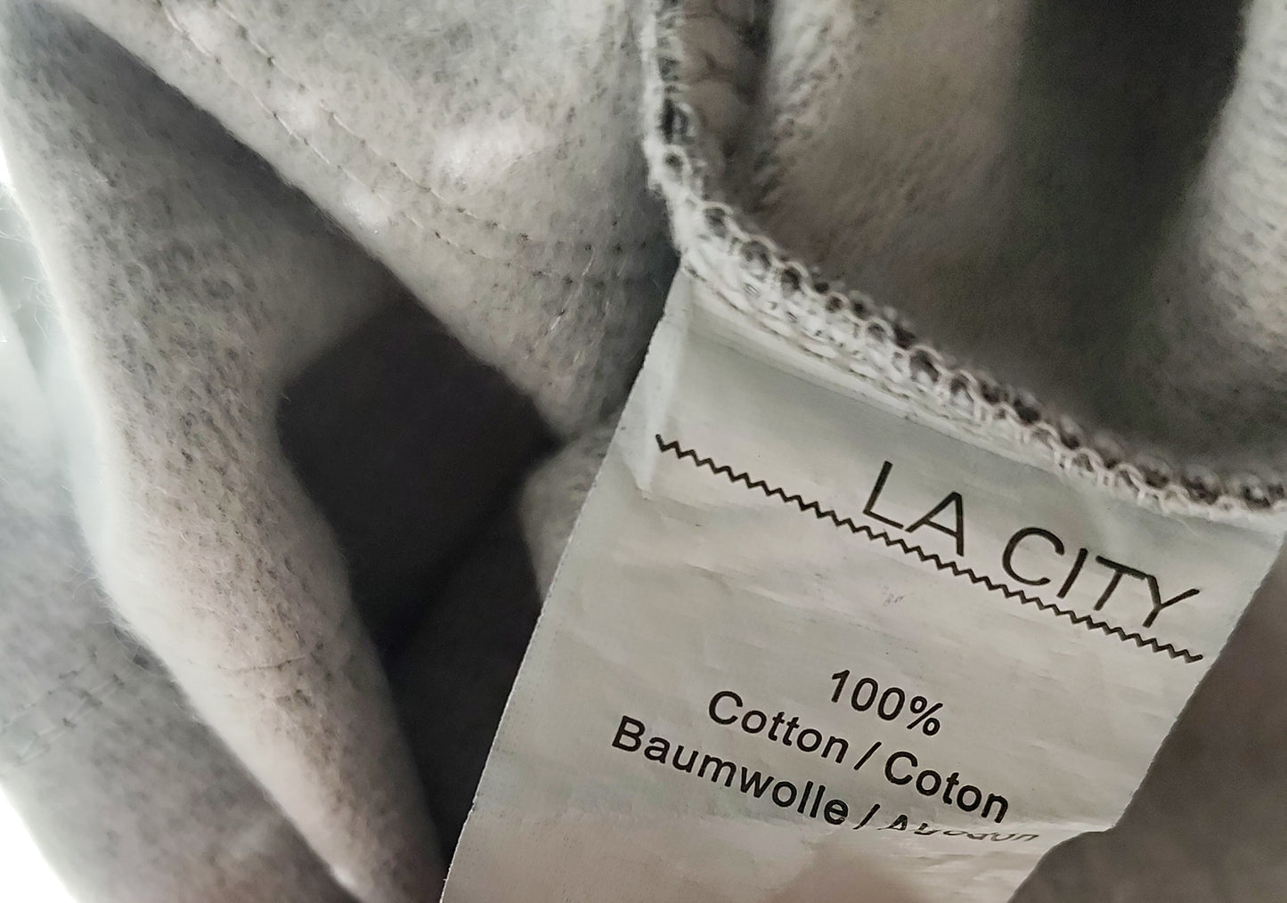 🖤 Pull Sweat Gris à Carreaux La City – Élégance et Confort au Quotidien - Taille 38/40