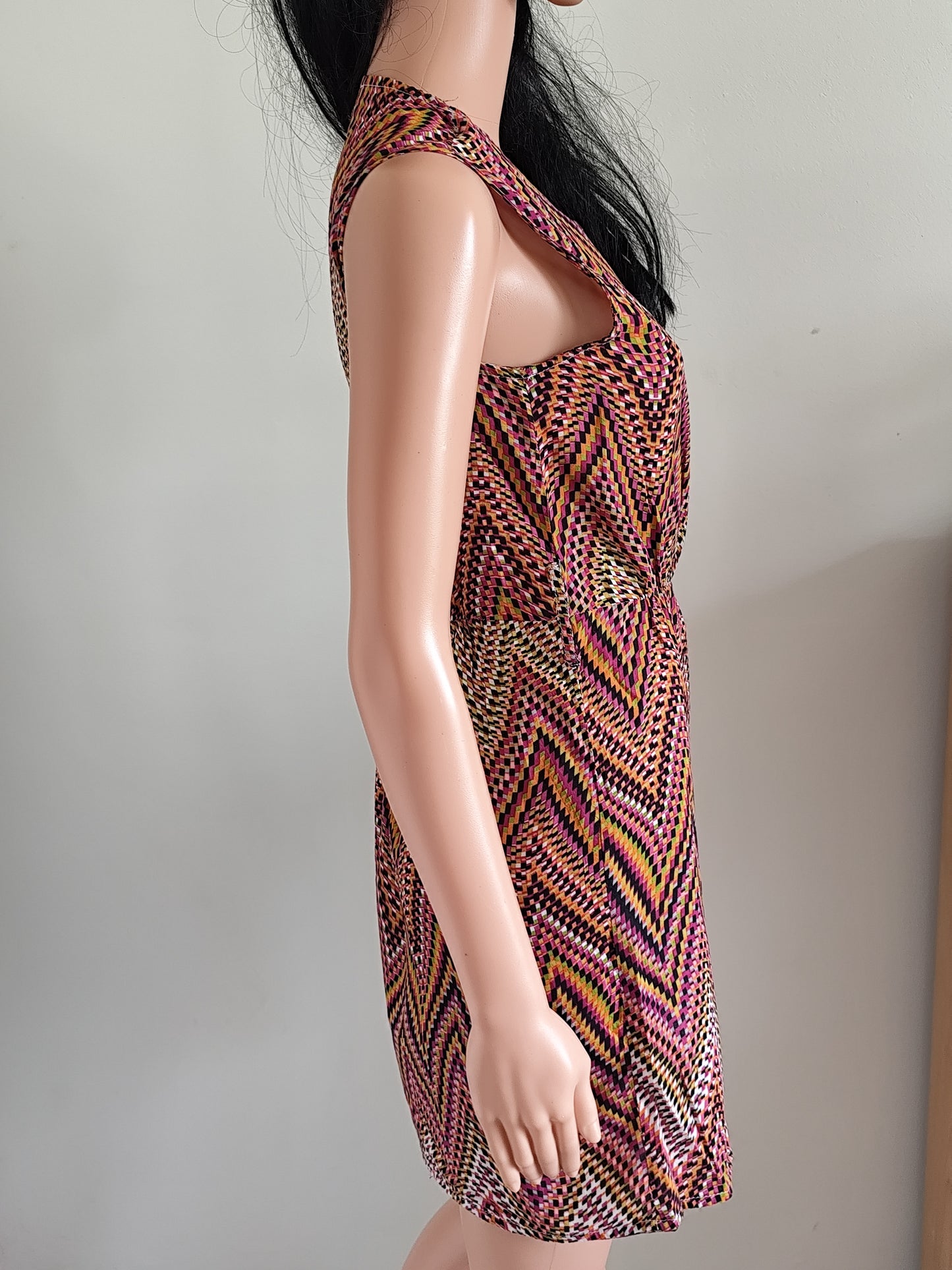 Robe géométrique colorée 100% coton – Taille 38/40