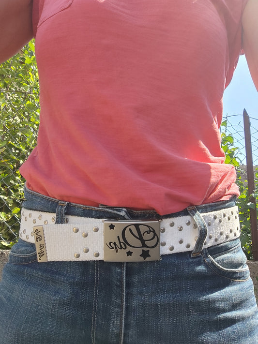 Ceinture blanche cloutée Melle DDP - 95 cm