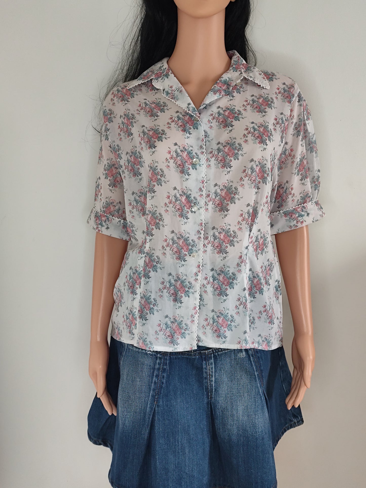 👚 Chemisier fluide à fleurs 1-2-3 – Taille 40/42 🌸