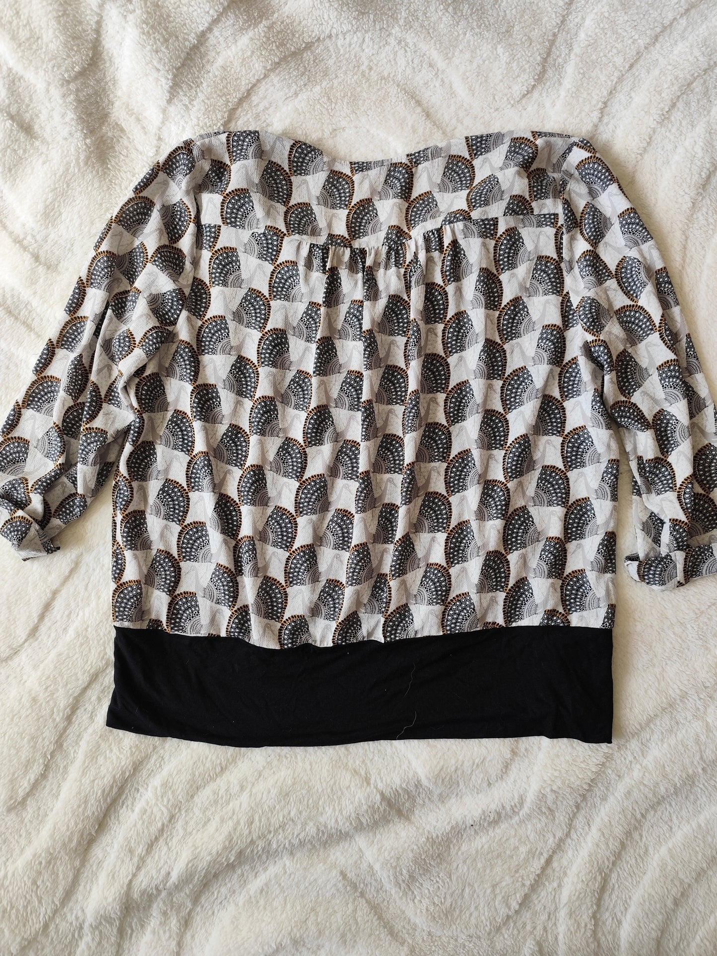 Blouse Christine Laure – Imprimé géométrique – Taille 44