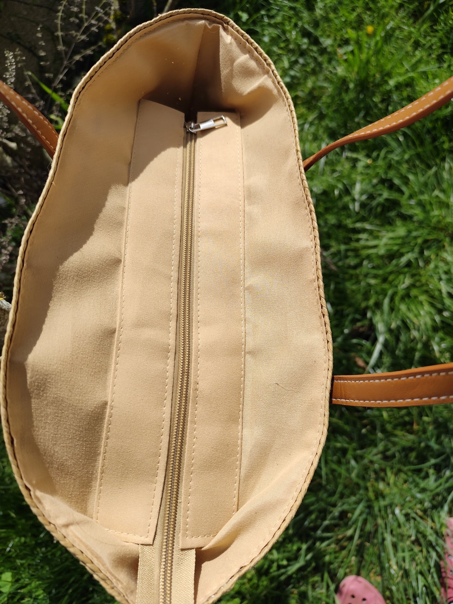 Sac panier d'été CHISIY en paille tressée avec pompons et détails bohèmes