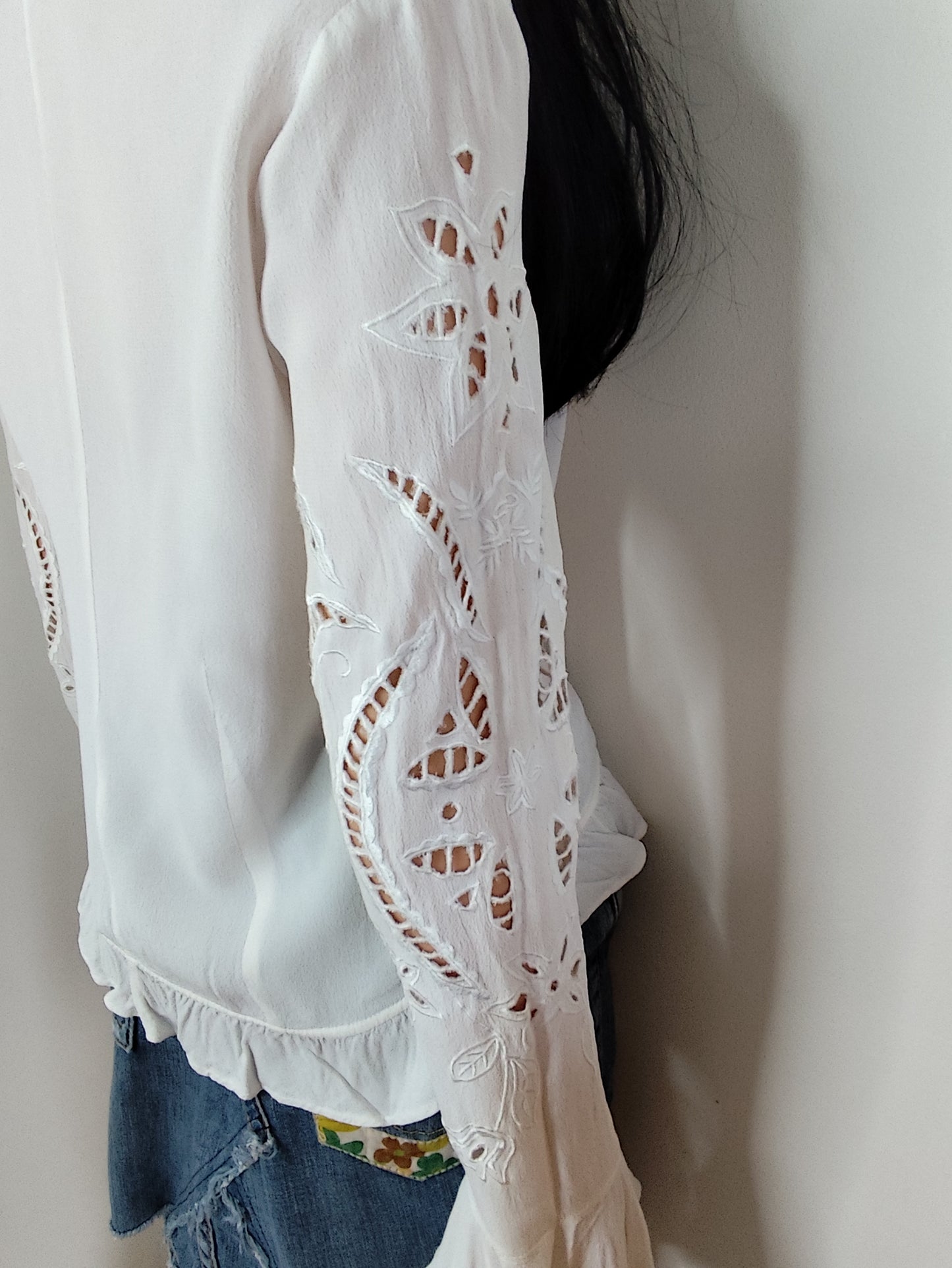 🤍 Chemisier Blanc Élégant Together – Détails Ajourés & Volants - Taille 38/40