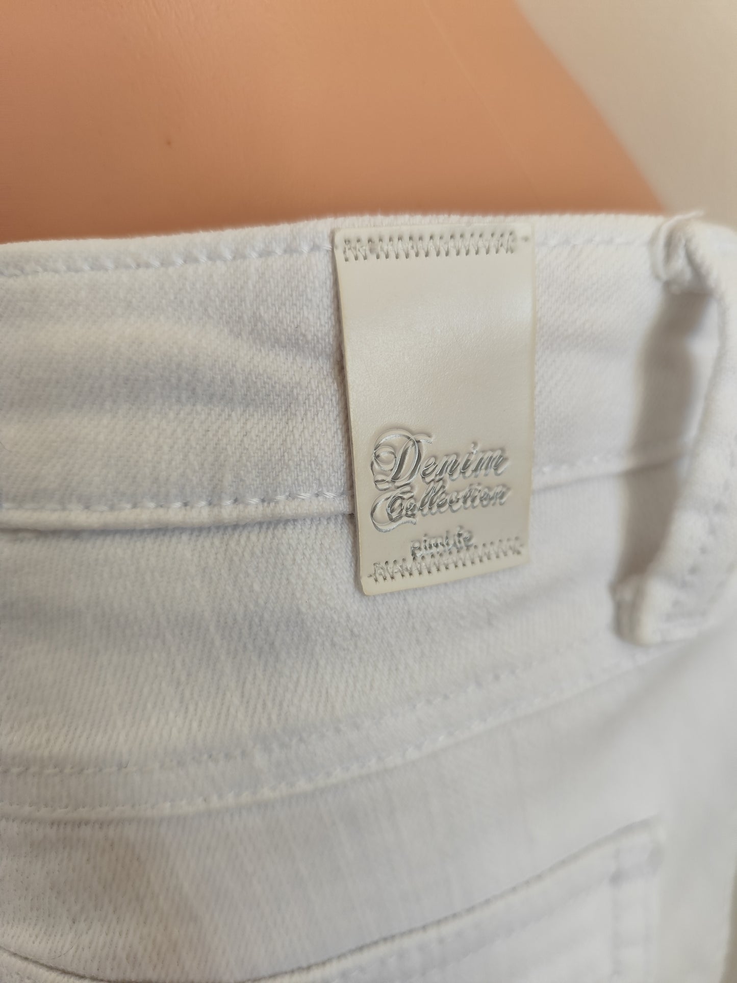 Pantacourt en jean blanc – Pimkie Collection –  Taille 34/36