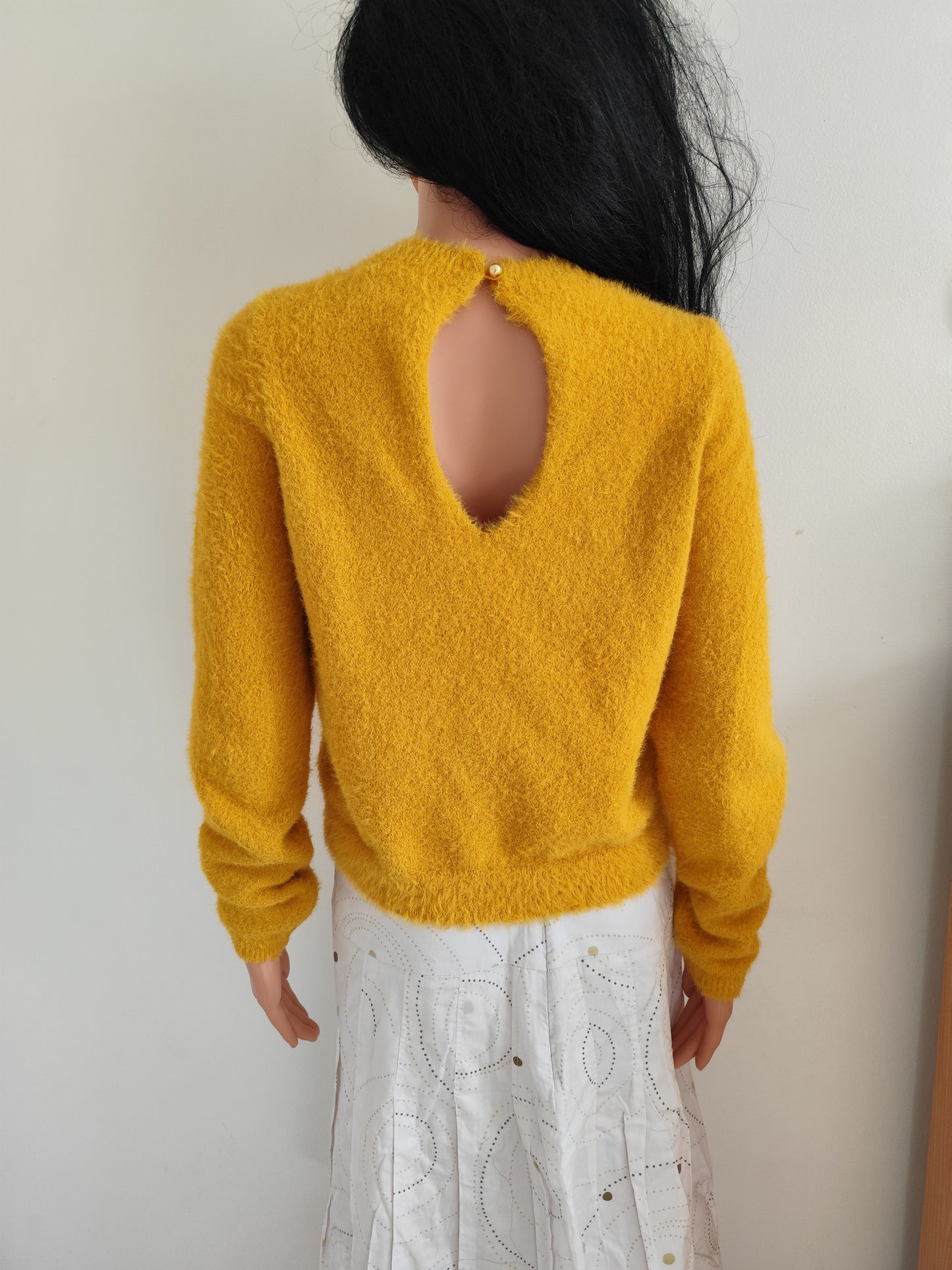 Pull Vero Moda jaune moutarde duveteux – taille 36