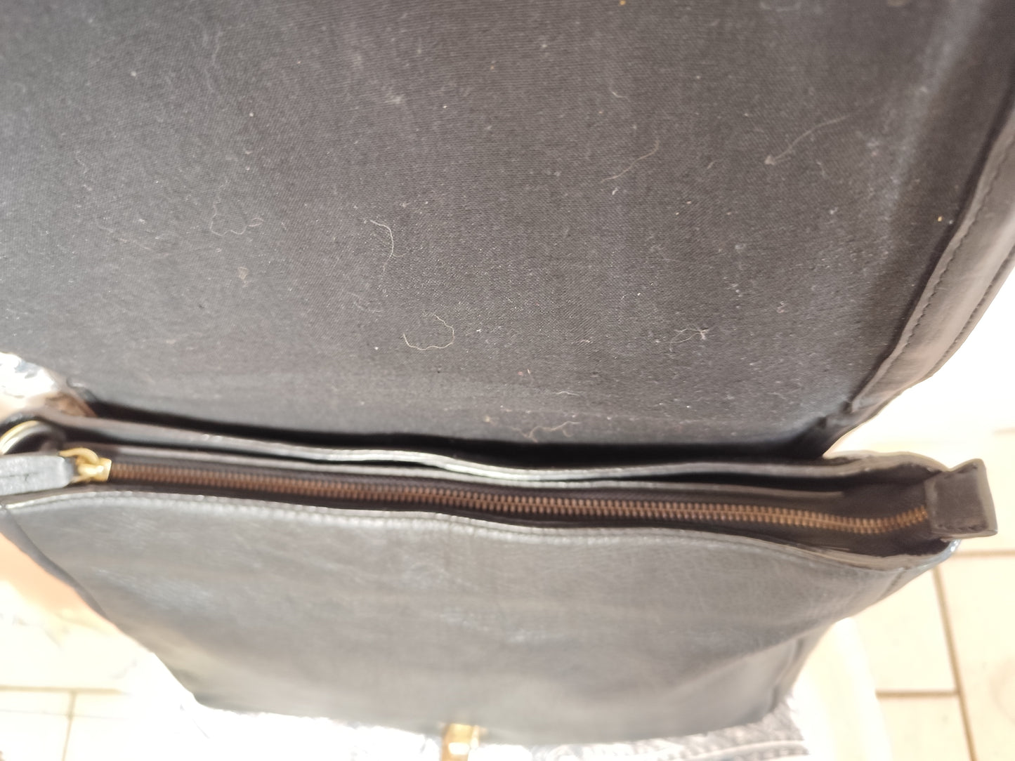 Sac cartable noir en cuir – Minelli – 36x20x10 cm