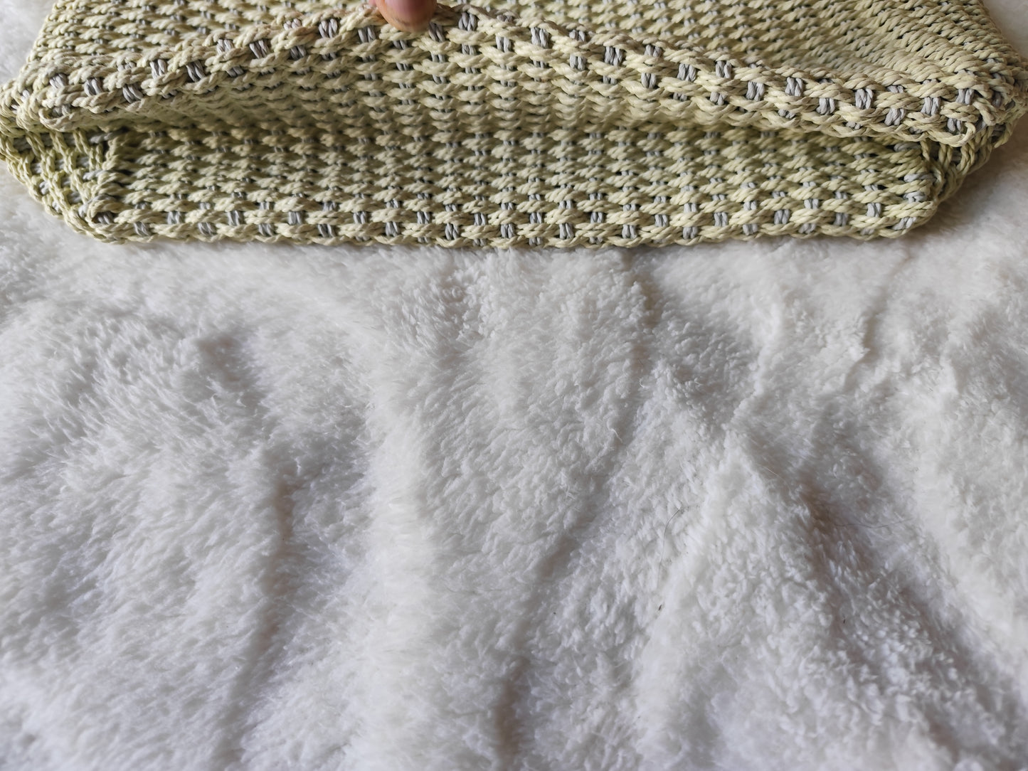 Sac tressé style raphia – vintage & estival