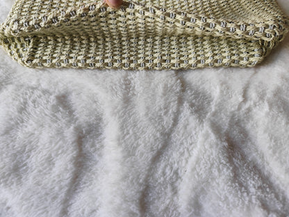 Sac tressé style raphia – vintage & estival