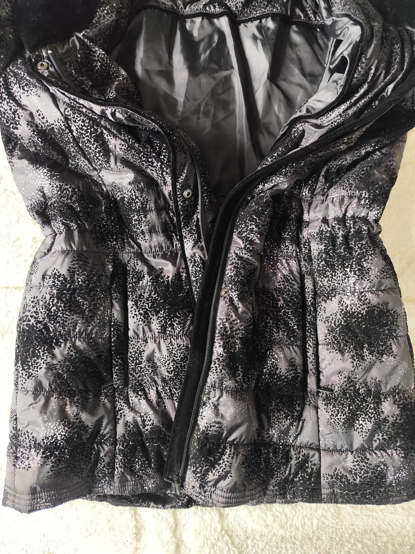 Doudoune imprimée noir & gris – Fashion Concept – Taille 42