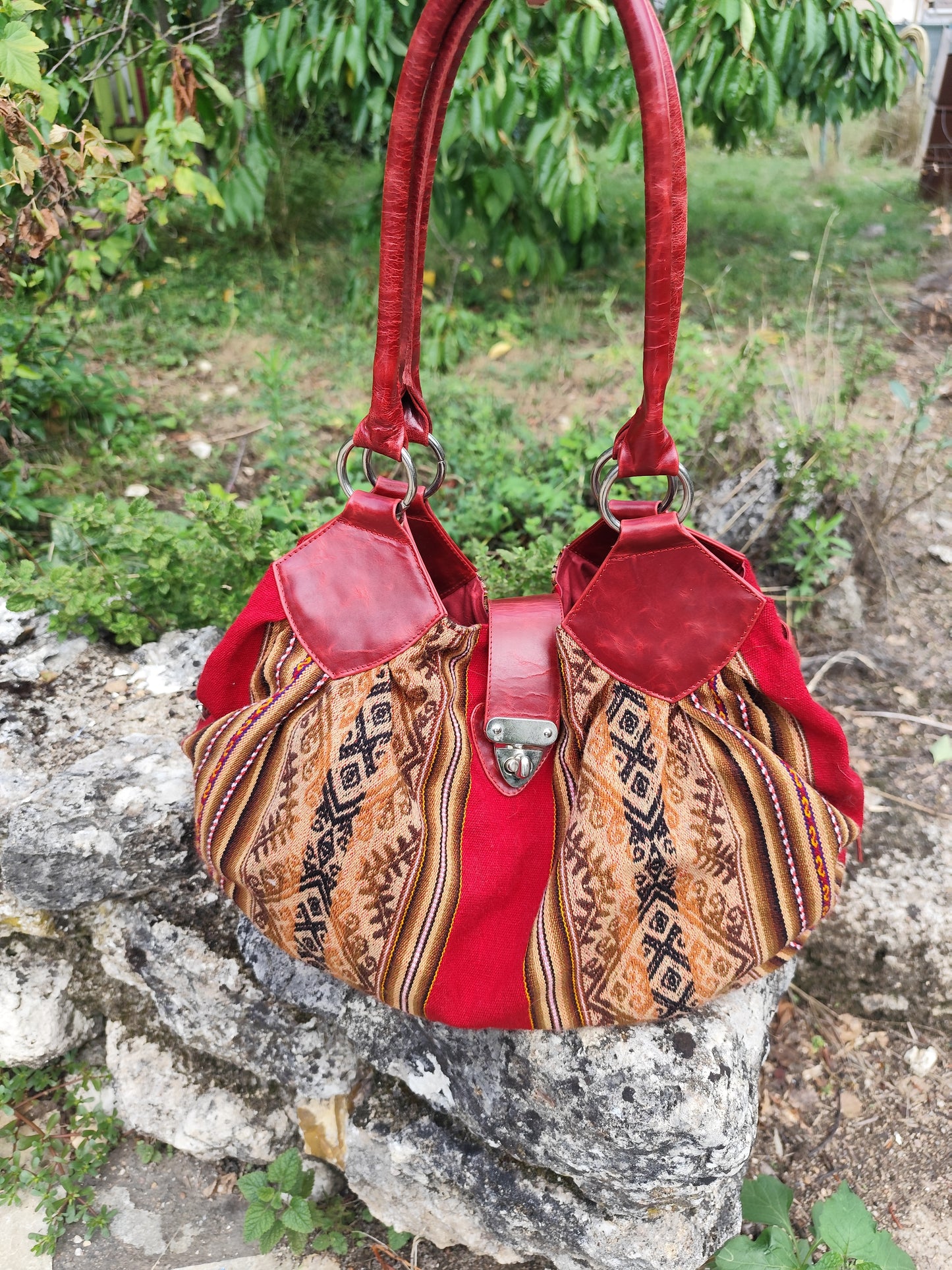 Sac Seau Adriano’s  rouge grand format –  cuir & tissage
