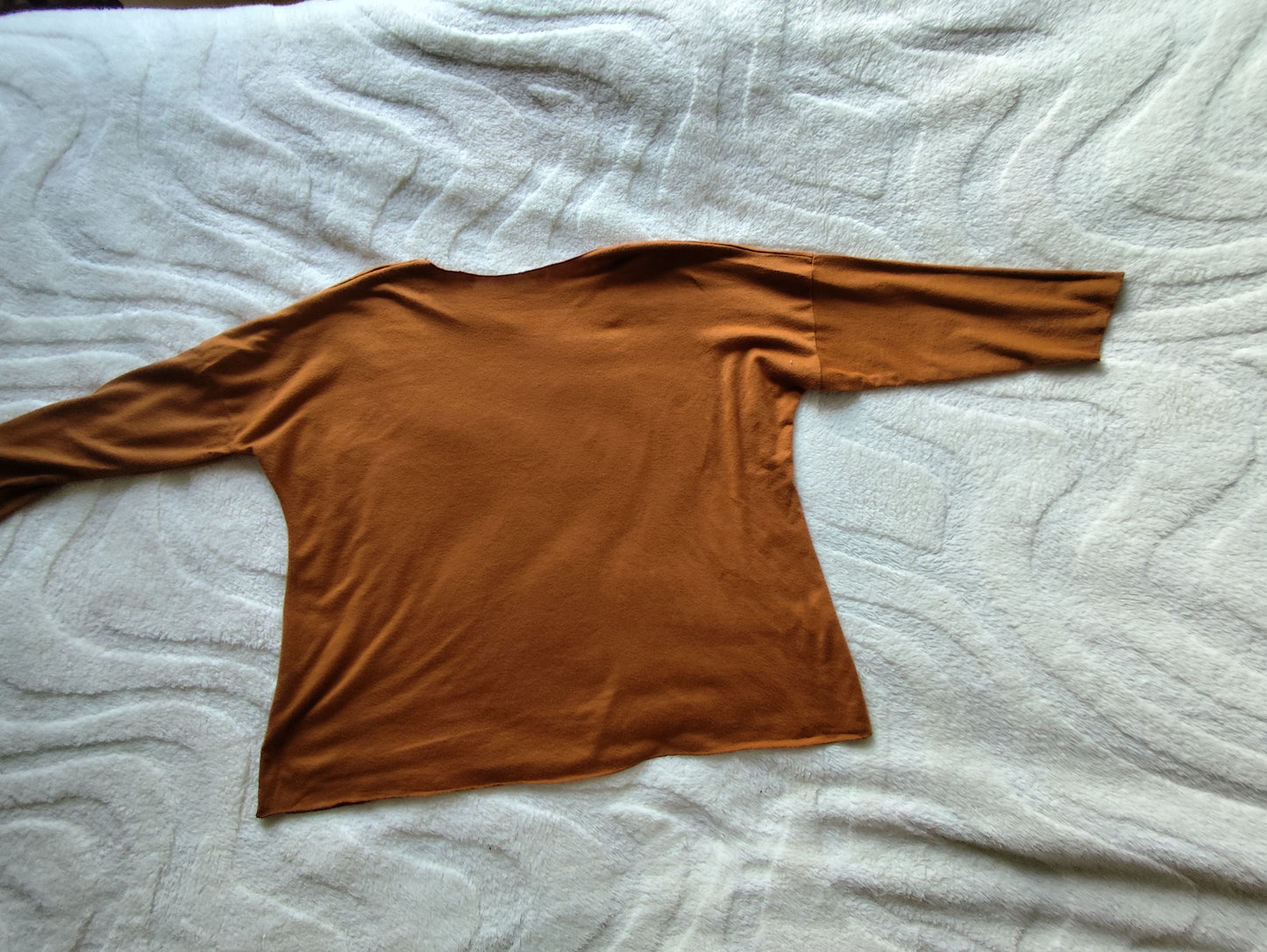 T-shirt marron imprimé baskets – Made in Italy - Taille 48/52