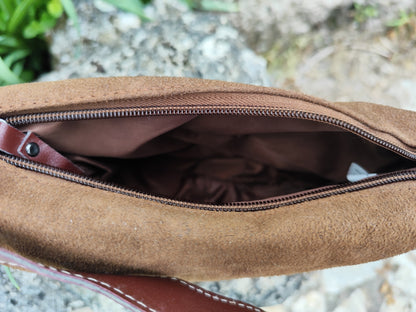 Sac épaule style suédine marron - petit format vintage