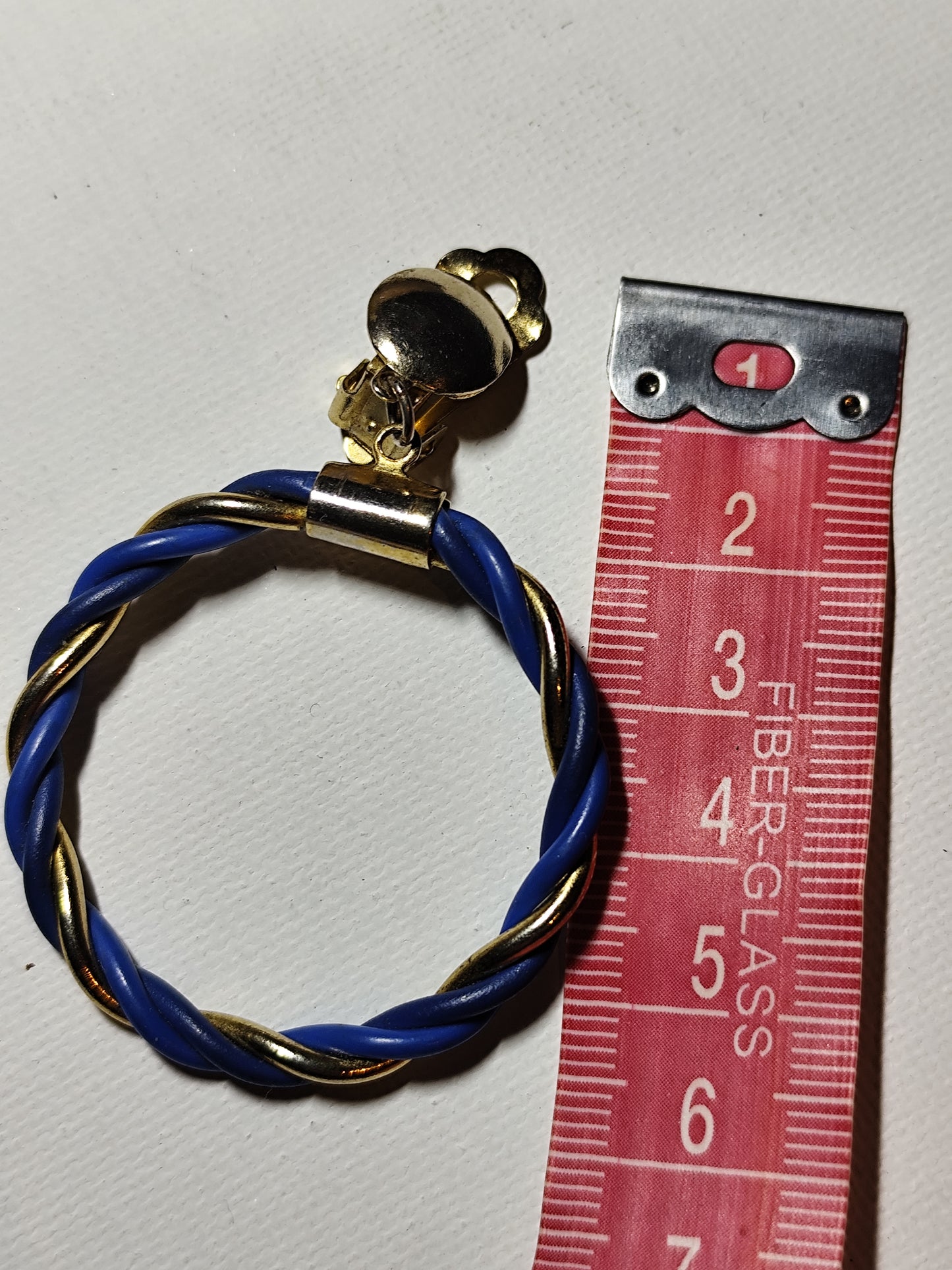 Boucles d’Oreilles Vintage Créoles – Doré & Bleu – Clip