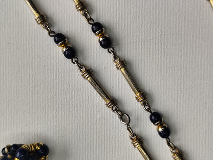 Parure Vintage Années 80/90 – Collier Sautoir & Boucles d’Oreilles – Perles Bleu Nuit & Doré