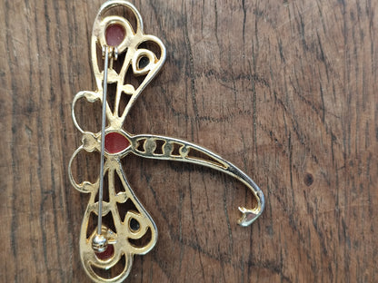 Grande broche libellule dorée émail rouge et noire