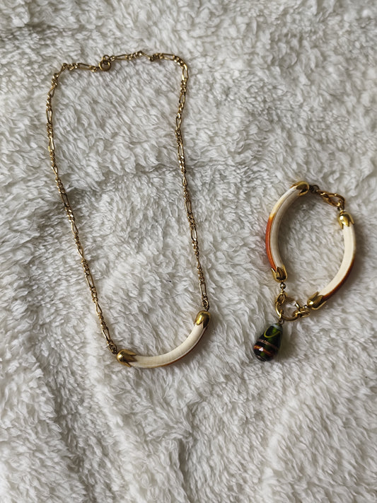 Parure collier et bracelet dent de castor