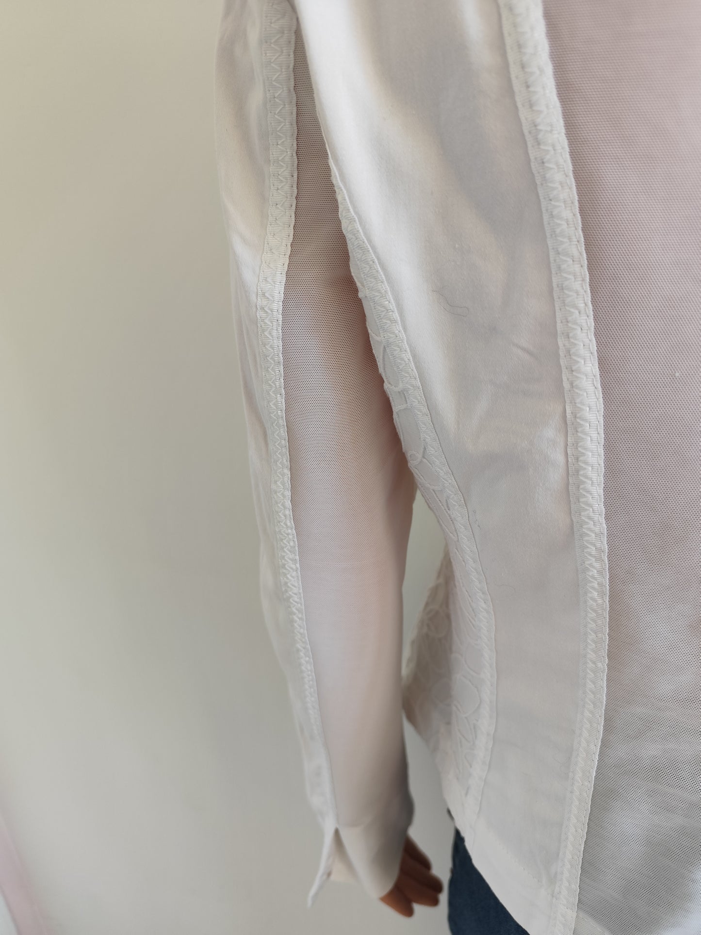 Chemisier vintage Fuego Woman – broderies appliquées & détails couture – T40