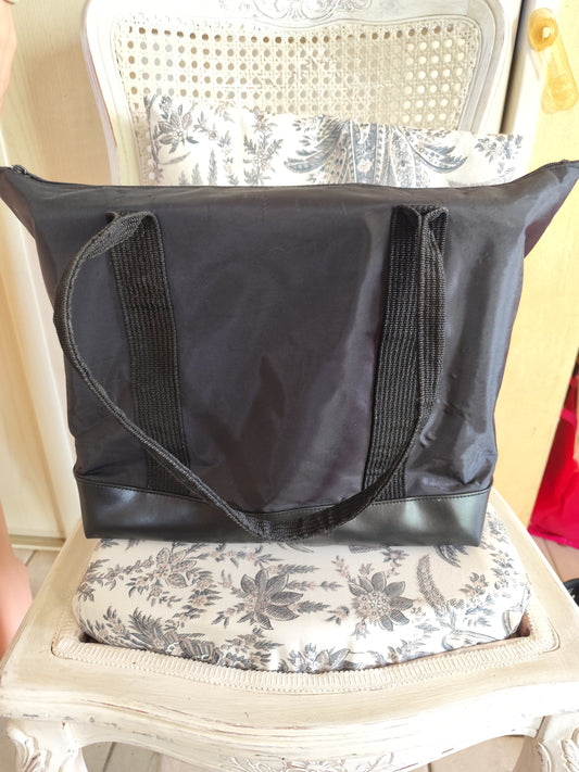 Grand cabas noir en toile – fond rigide amovible – 32 × 35 × 14 cm