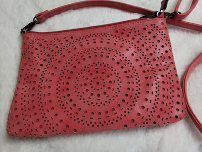 Sac Bandoulière Nanucci – Élégance et Praticité